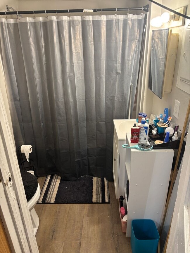 Photo - 18 E Forest Ave Unidad A