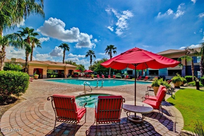 Photo - 1941 S Pierpont Unit 2086