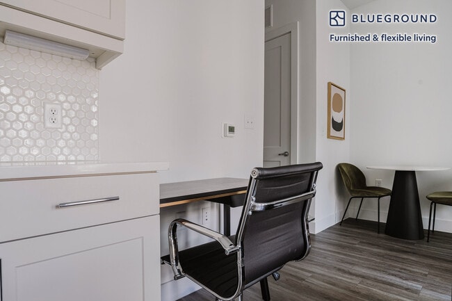 Photo - 212 W Highland Mall Blvd Unit FL2-ID277