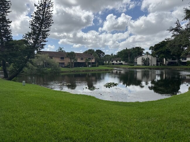 Building Photo - 3733 Carambola Cir N Rental