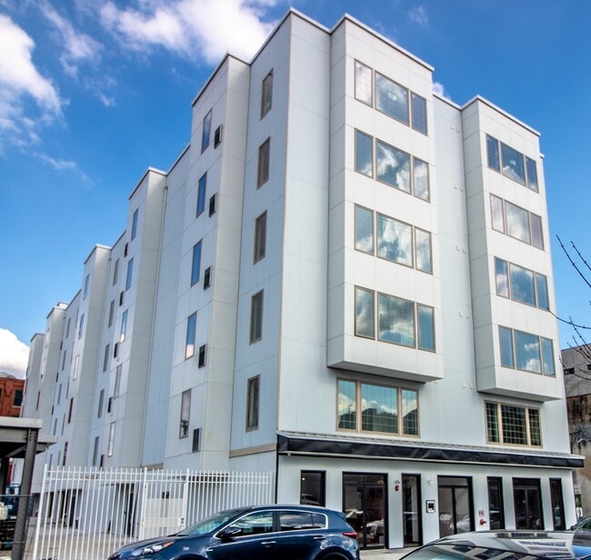 Photo - Fishtown Flats 1