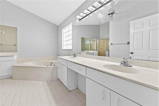 Photo - 14066 Glenlyon Ct