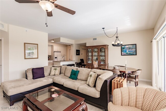 Photo - 4700 St Croix Ln Unit 318