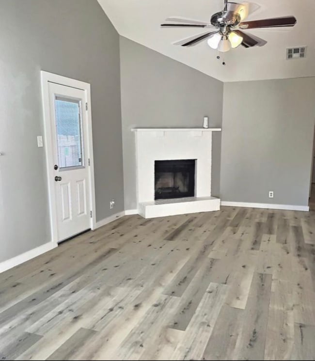 Photo - 11439 Ptarmigan Dr Unit A