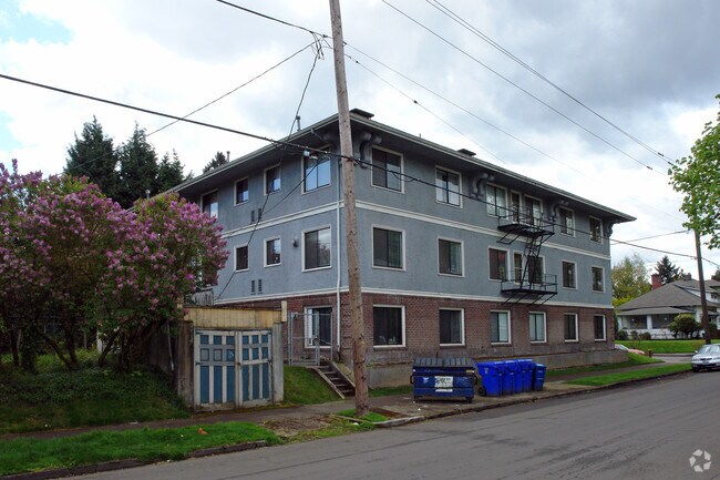 Photo - 13th Avenue Apartments