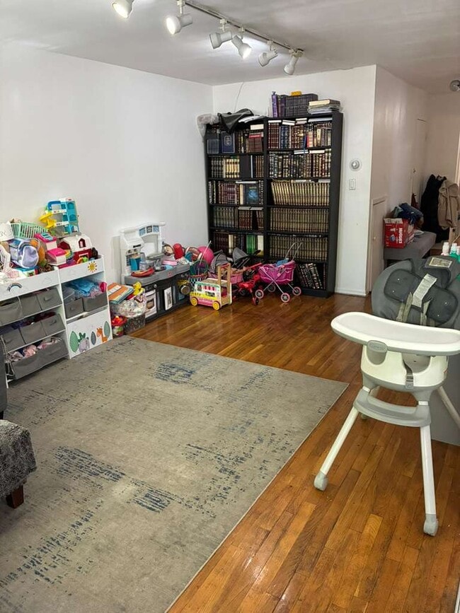 Photo - 14734 70th Ave Unit 2
