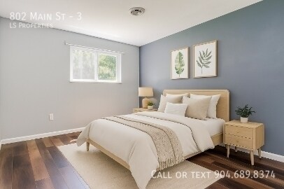 Photo - 802 Main St Unit 3