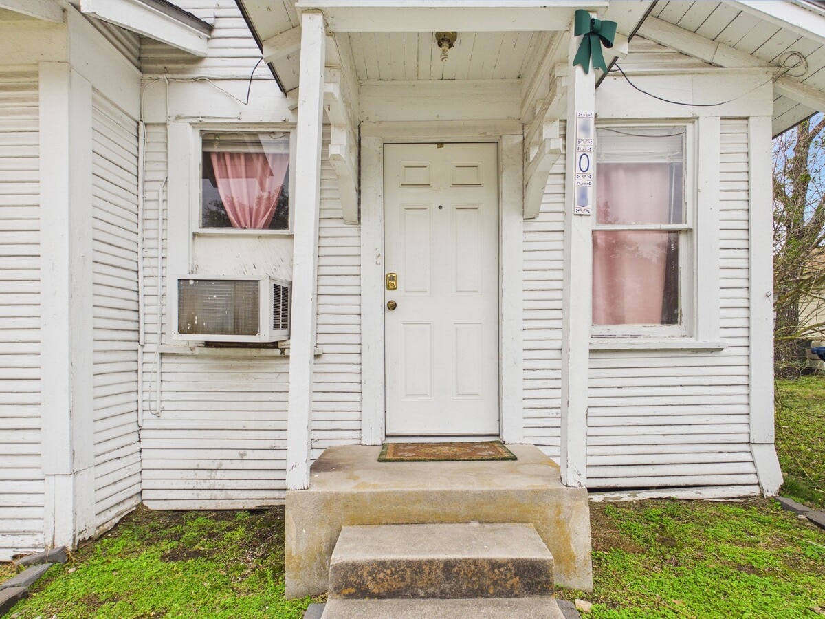 Photo - 408 Fairview Ave