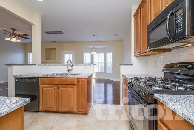 Photo - 3006 Gale Ct