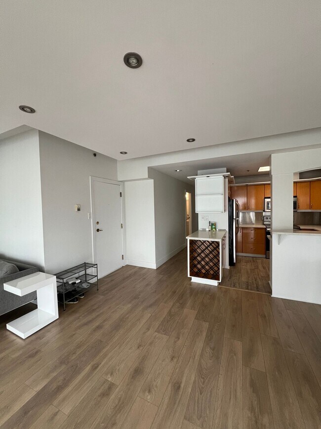 Photo - 1177 Pacific Blvd