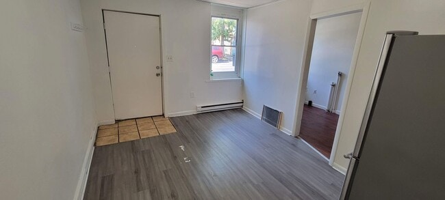 Photo - 611 N Front St Unidad 611 N Front St - Apt #1
