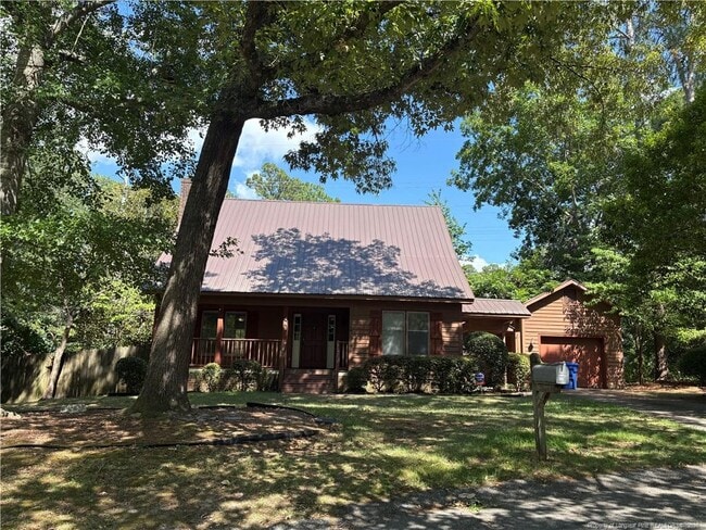 Photo - 405 Bannerman Pl
