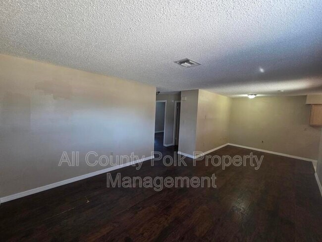 Photo - 1122 Mercury Dr W Unit #C