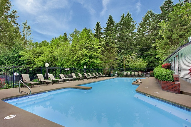 Swimming Pool - Greystone Meadows Rental