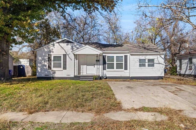 Photo - 3817 Lasker Ave