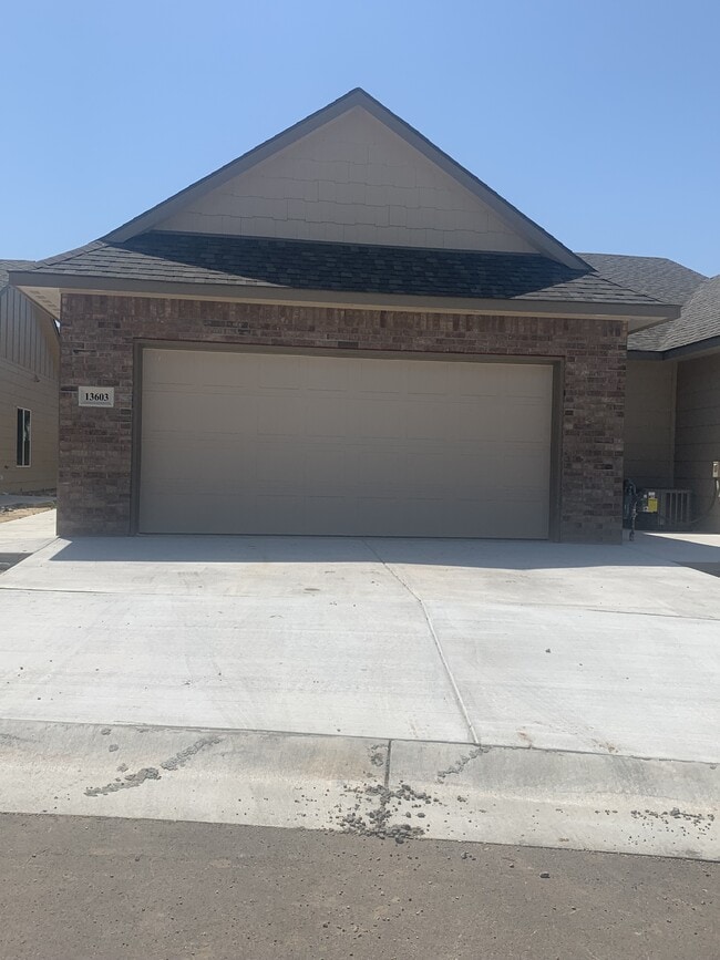 Photo - 13622 Hunters View St Townhome