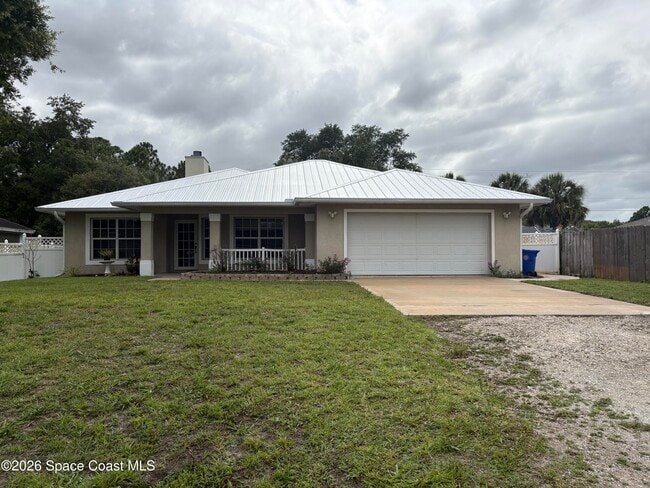 Photo - 8075 104th Ave