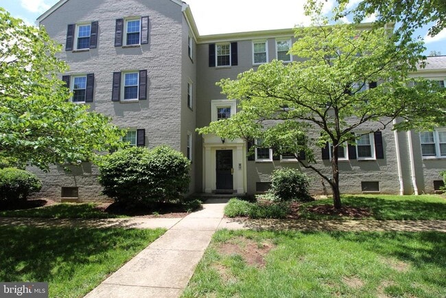 Photo - 1413 Belle View Blvd Apartamento Unidad C2