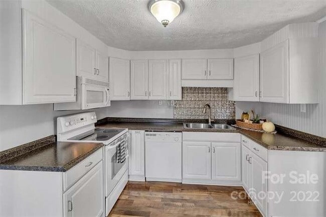 Photo - 206 Star Ridge Rd