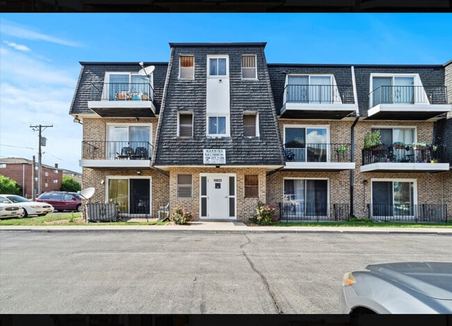Building Photo - 10622 Parkside Ave Unit 103 Rental