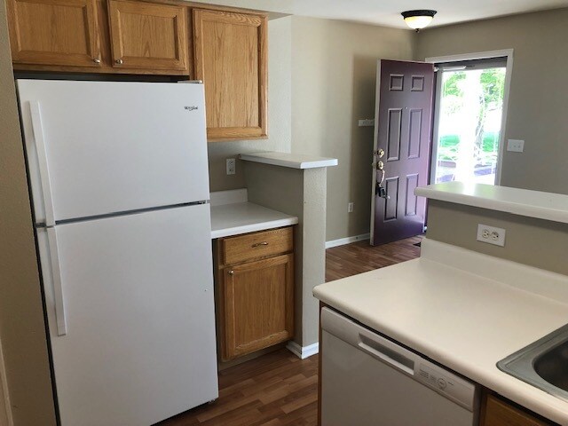 Photo - 1085 W 112th Ave Unidad B