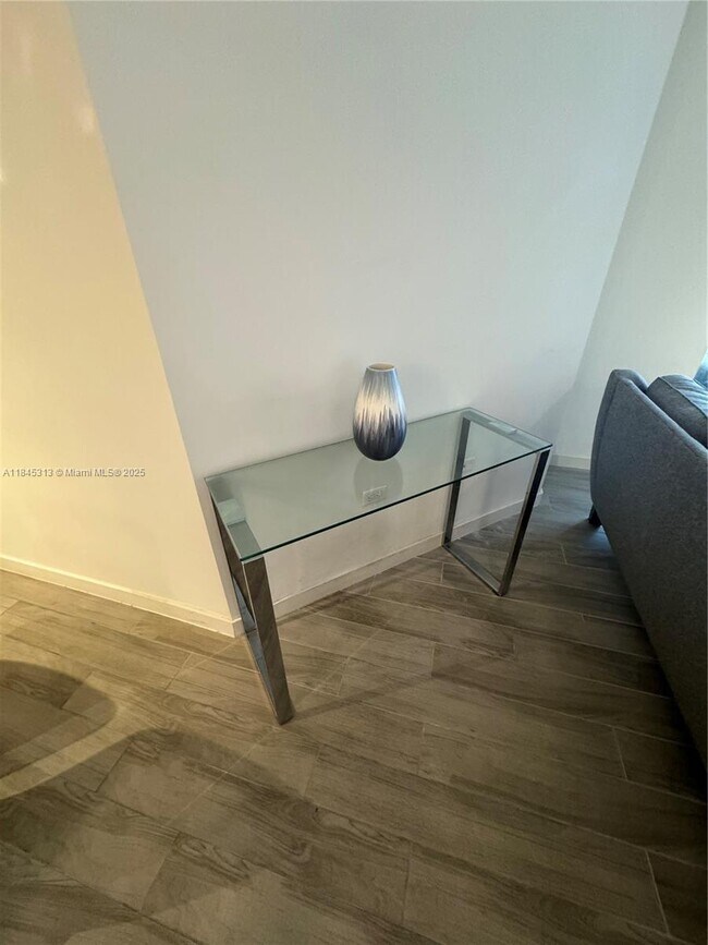 Photo - 999 SW 1st Ave Unit 1401