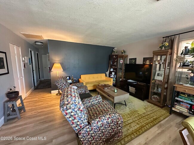 Photo - 4406 Sherwood Blvd