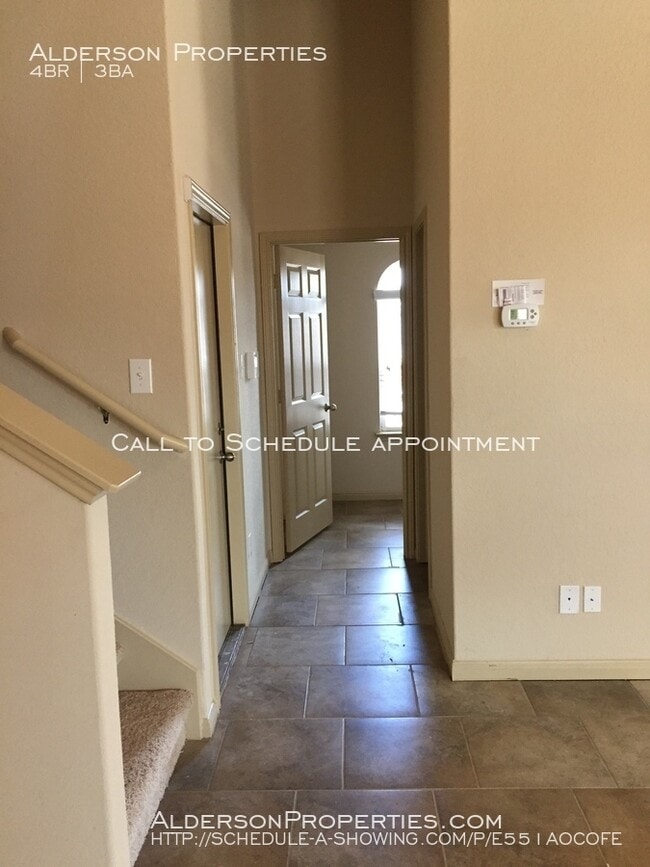 Photo - 2240 Hawk Dr