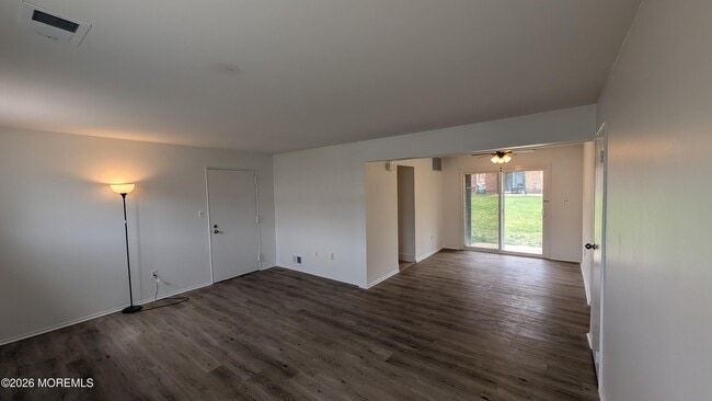 Photo - 226 Sawmill Rd