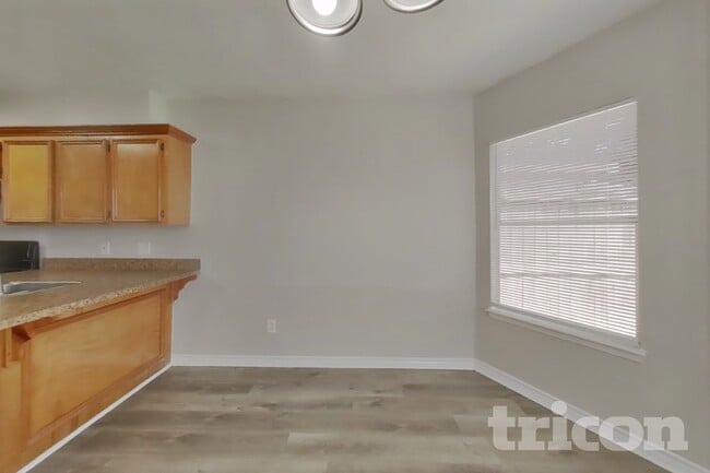 Photo - 13311 Danshire Dr