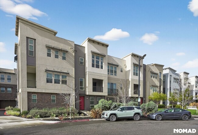 1737 Houret Ct