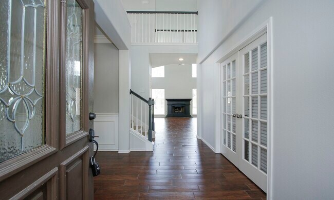 Photo - 10314 Cliff Haven Ct