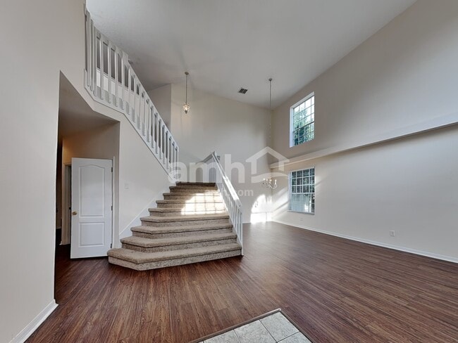 Photo - 1749 Oak Grove Chase Dr