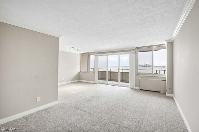 Photo - 12900 Lake Ave Unidad 926