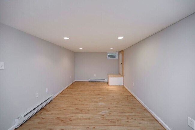 Photo - 1208 Kenmore Ave Unidad 4