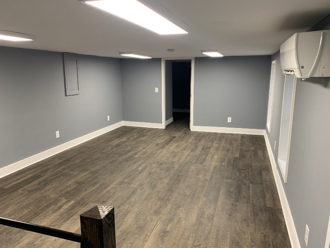 Photo - 7 S Canal St