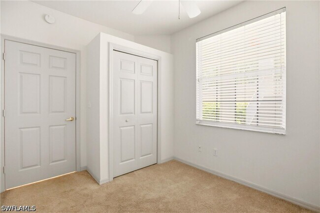 Photo - 3431 Pointe Creek Ct Unidad 102