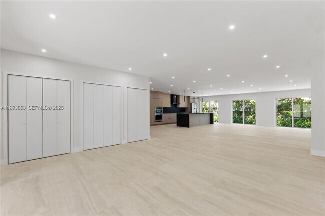 Photo - 2251 SW 20th St