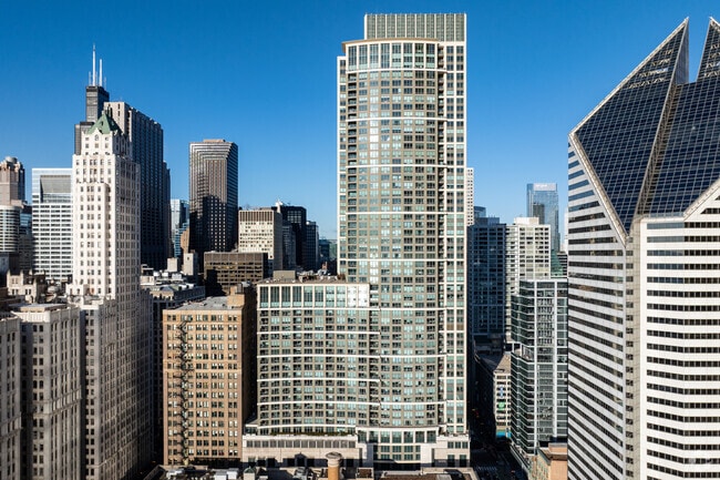 Primary - The Heritage Shops At Millennium Park