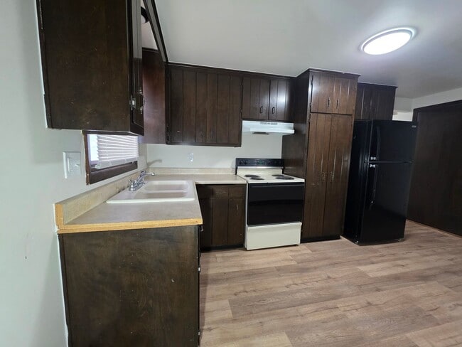 Photo - 1213-1215-1215 S Erie St