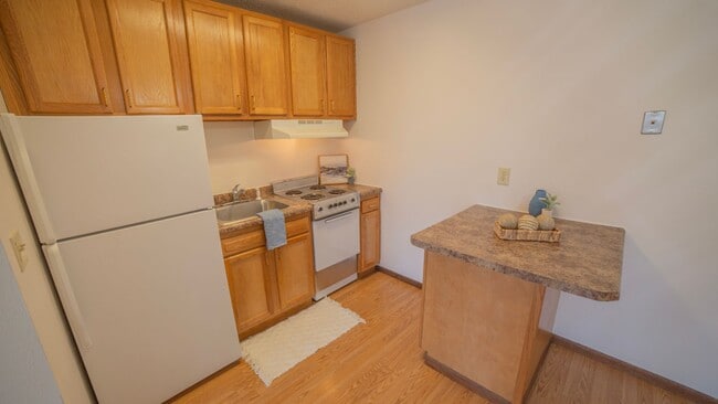 Cedars West Apartments