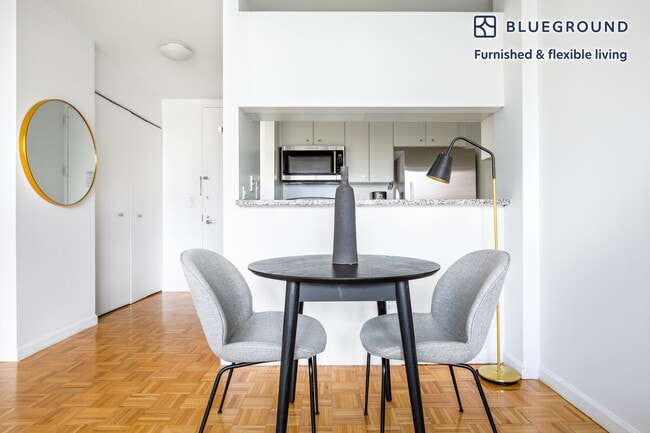 Photo - 400 Chambers St Unit FL26-ID608