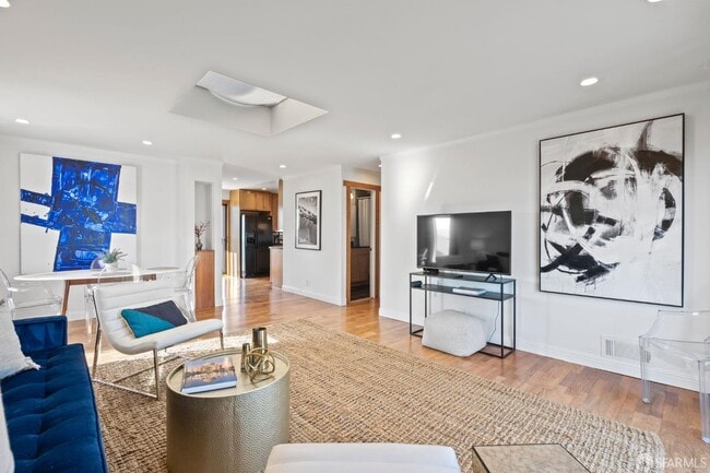 Photo - 893 Rhode Island St