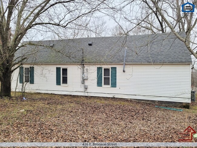 Photo - 416 E Bronson St