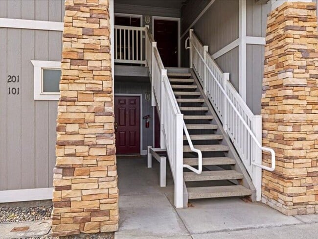 Photo - 6405 Chapel Hill Blvd Unit #P101