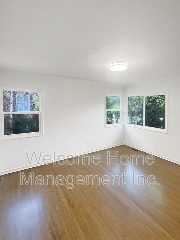 Photo - 5808 Estates Dr