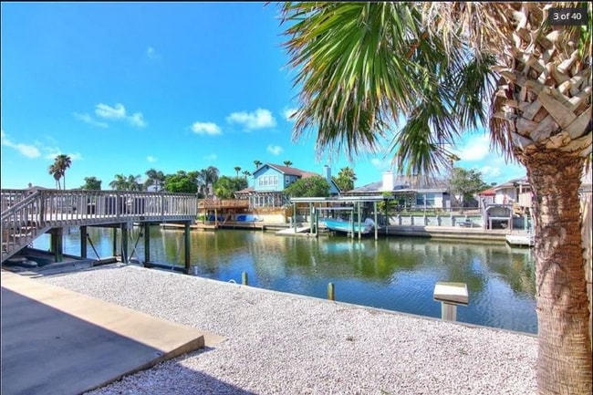 Photo - 13829 Halyard Dr