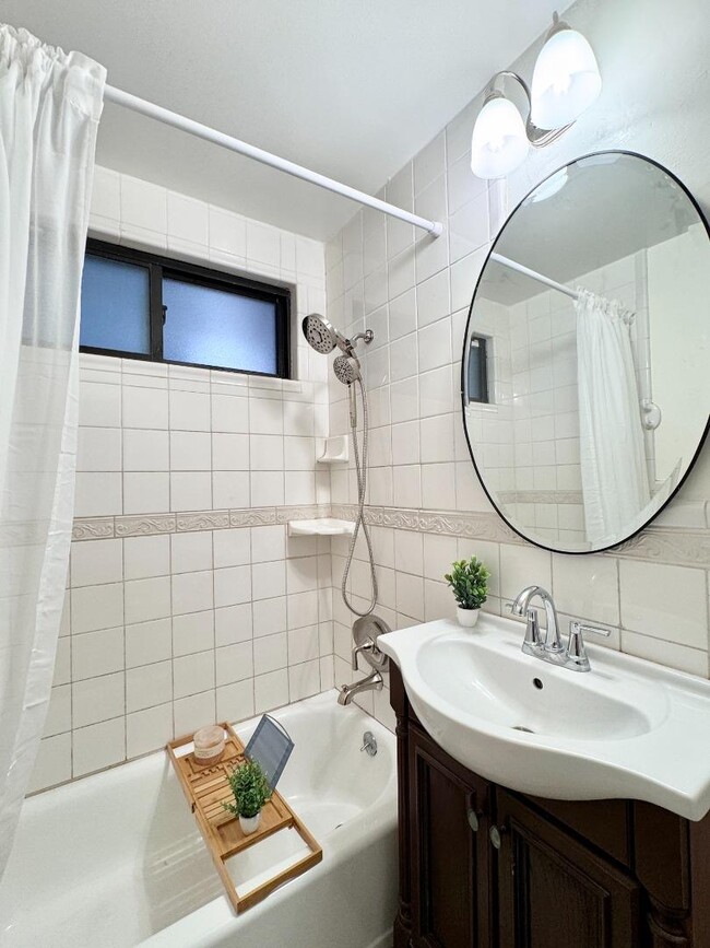 Photo - 415 Wisteria Dr