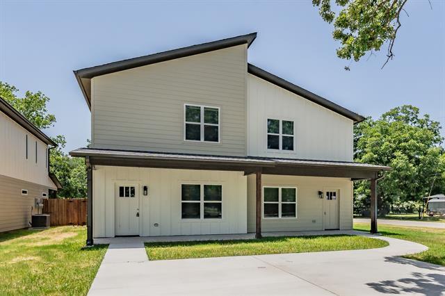 Photo - 211 Trinity St