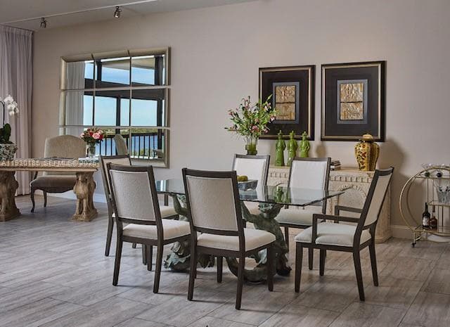 Photo - 2450 Presidential Way Unidad PH7